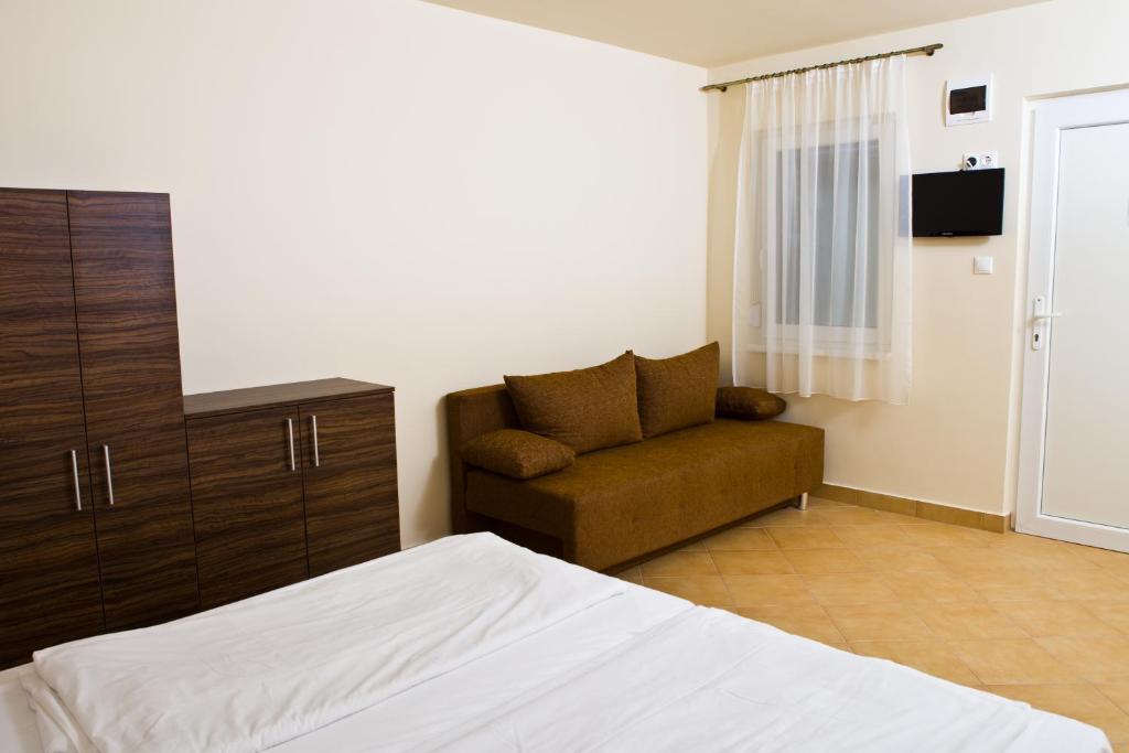 Hotel Balaton Eldorado Camping Badacsonytördemic Pokoj fotografie