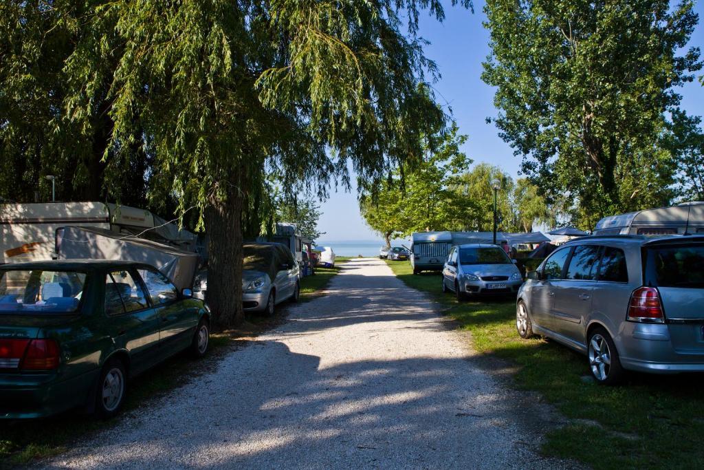 Hotel Balaton Eldorado Camping Badacsonytördemic Exteriér fotografie
