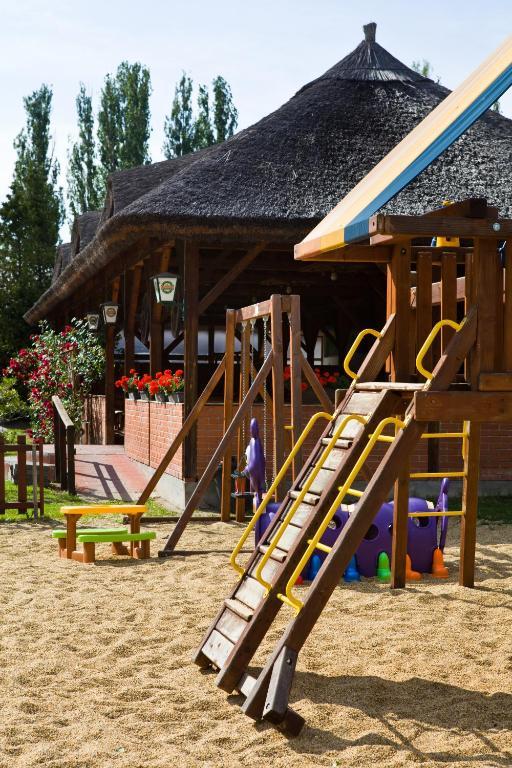 Hotel Balaton Eldorado Camping Badacsonytördemic Exteriér fotografie